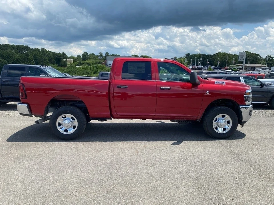 2025 Ram 2500 - Image 4 of 12