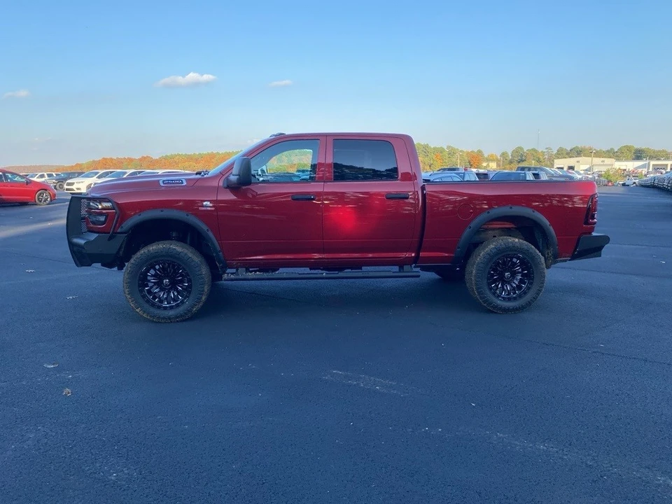 2025 Ram 2500 - Image 8 of 12