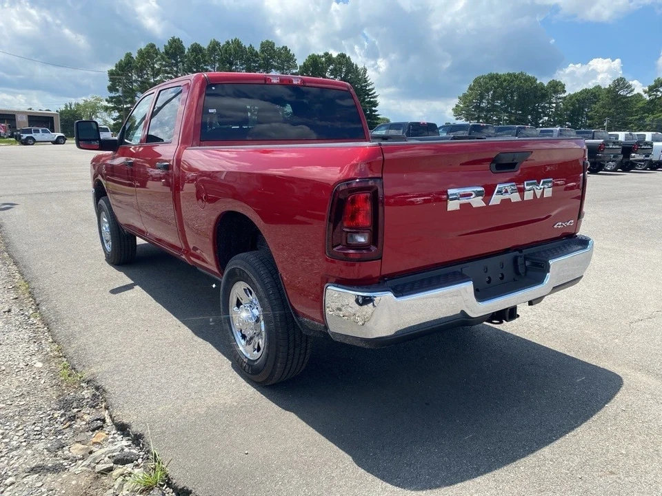 2025 Ram 2500 - Image 7 of 12