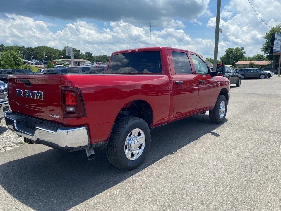 2025 Ram 2500 - Image 5 of 12