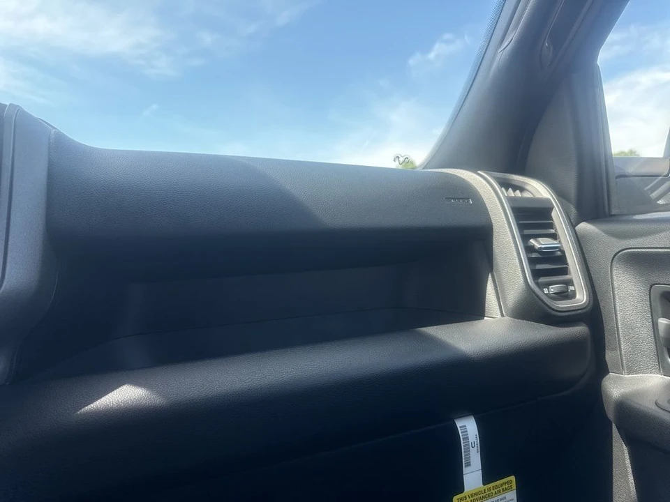 2025 Ram 2500 - Image 19 of 24
