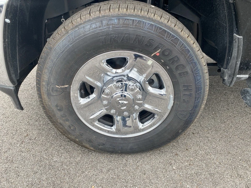 2025 Ram 2500 - Image 9 of 12