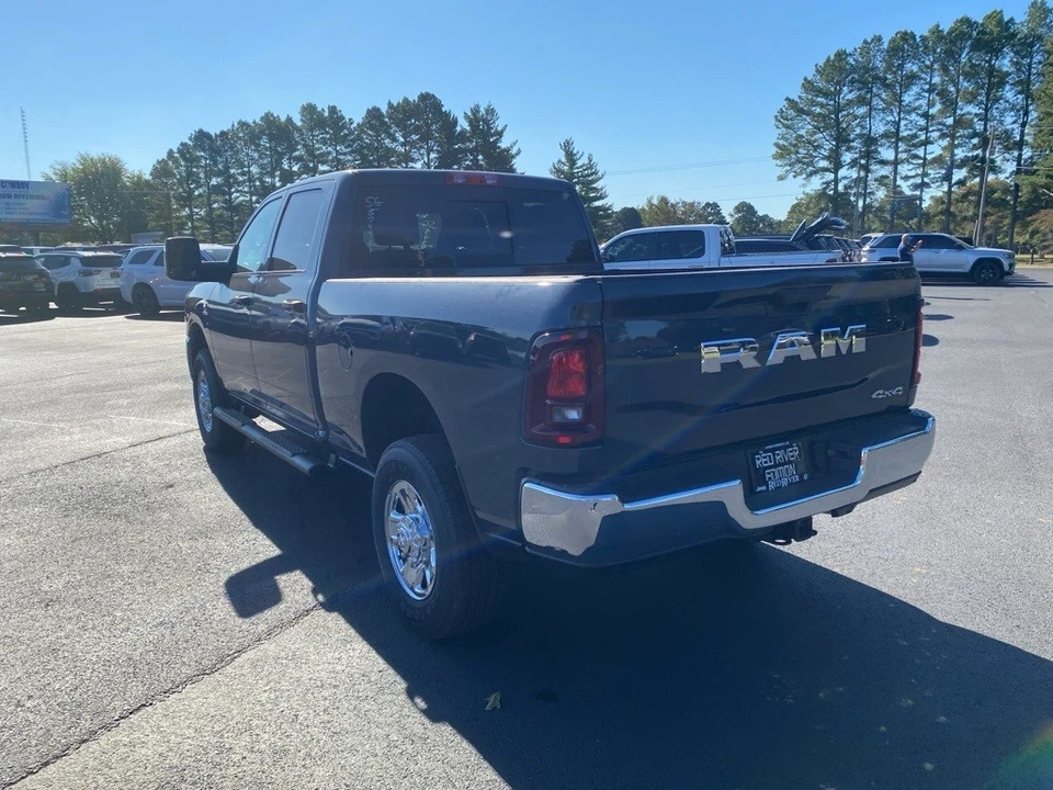 2025 Ram 2500 - Image 7 of 12