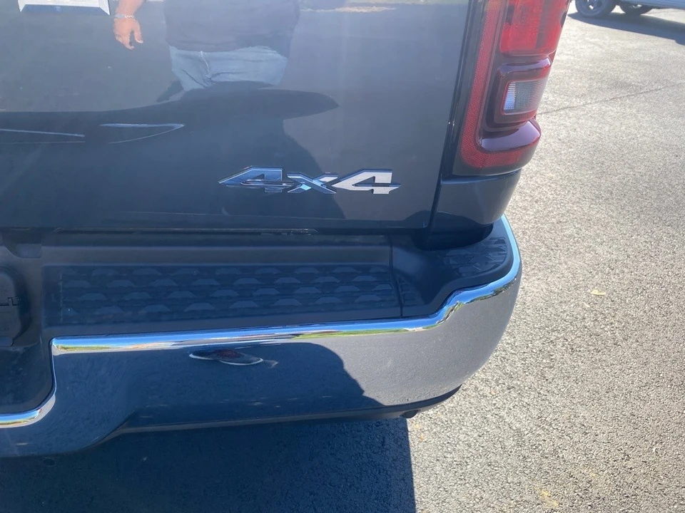 2025 Ram 2500 - Image 12 of 12