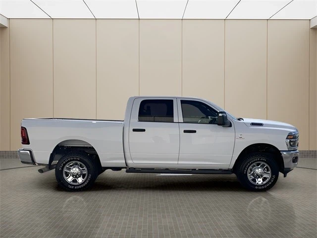 2025 Ram 2500 - Image 6 of 12