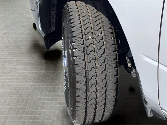 2025 Ram 2500 - Image 11 of 12