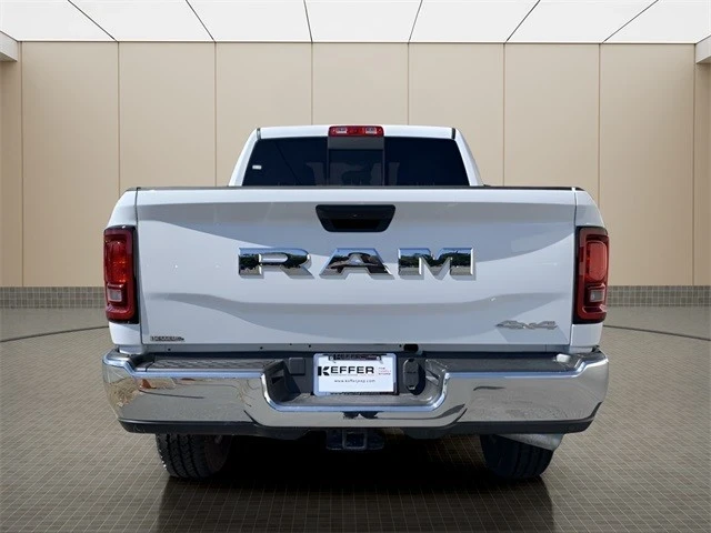 2025 Ram 2500 - Image 4 of 12