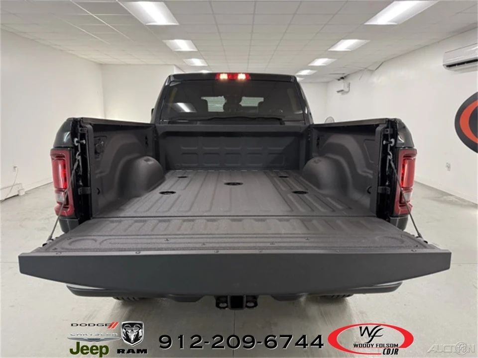 2025 Ram 2500 - Image 8 of 12