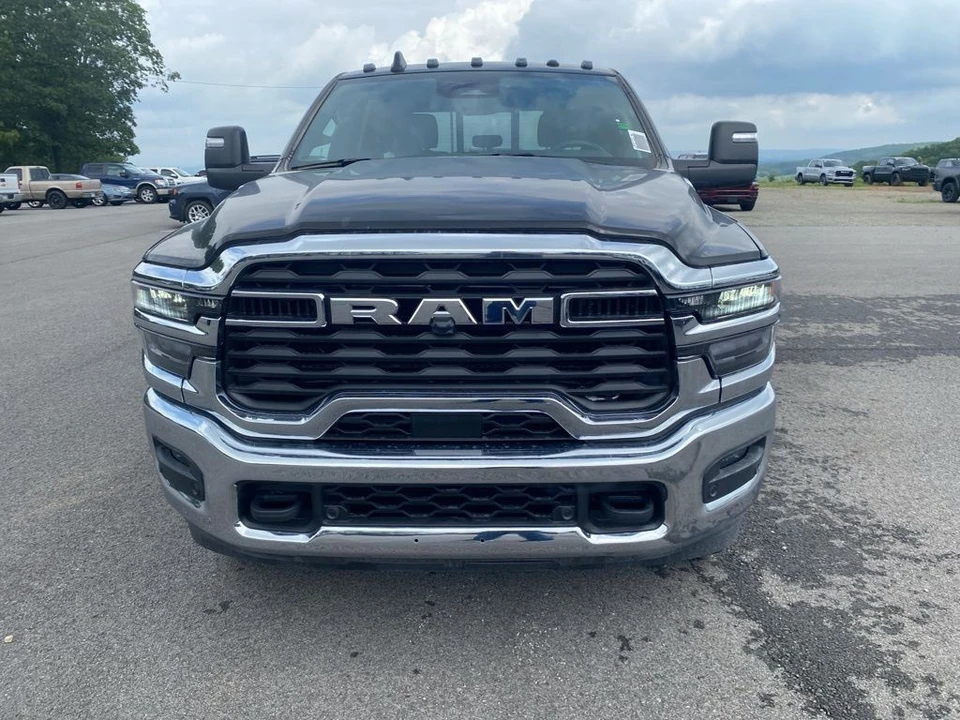 2025 Ram 2500 - Image 2 of 12
