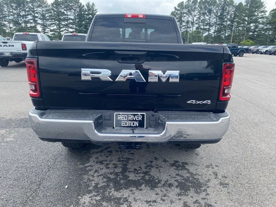 2025 Ram 2500 - Image 6 of 12