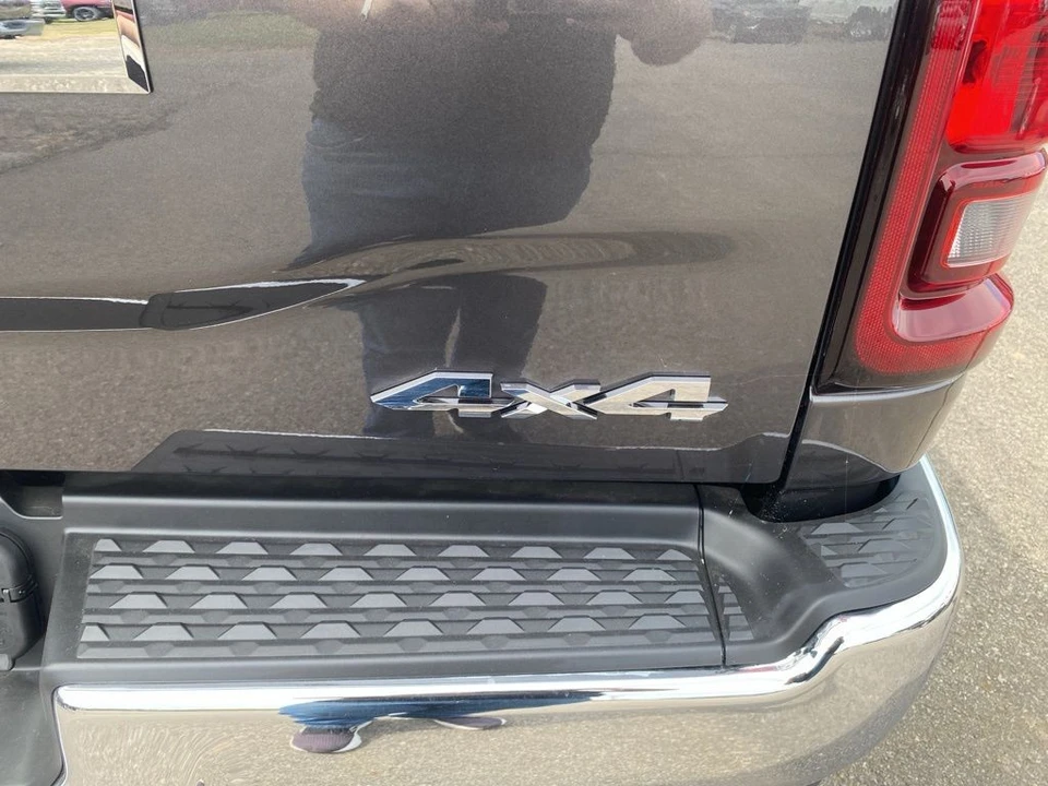2025 Ram 2500 - Image 12 of 12