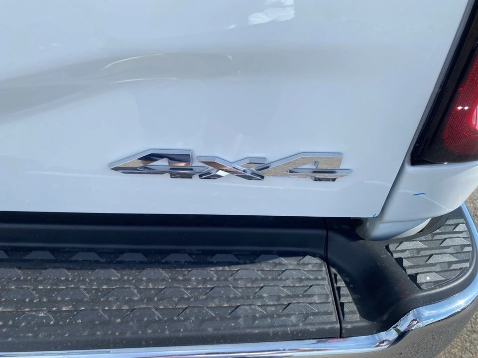 2025 Ram 2500 - Image 11 of 12