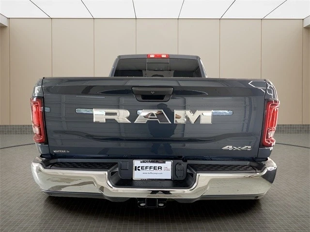 2025 Ram 2500 - Image 4 of 21