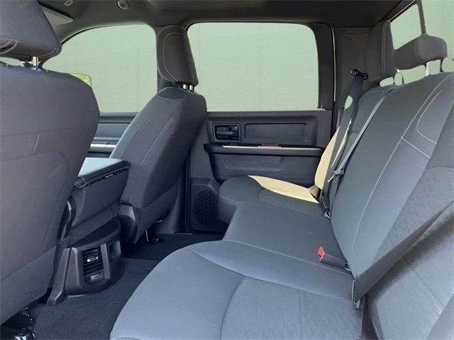 2025 Ram 2500 - Image 19 of 21