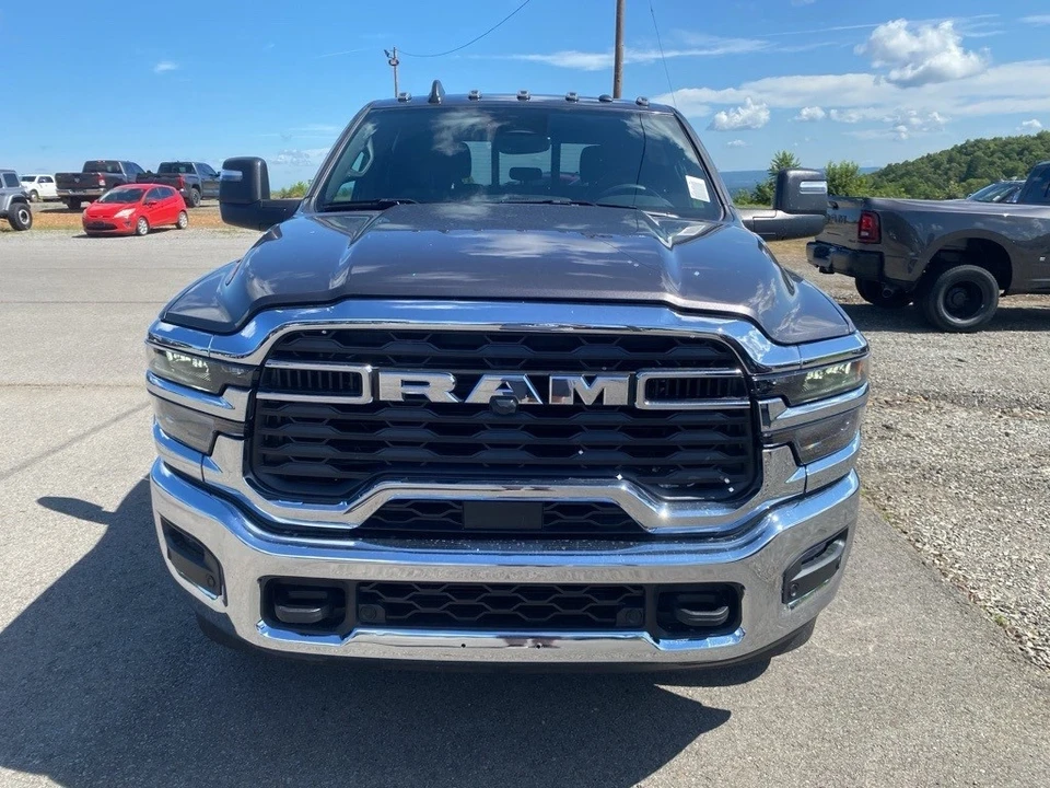 2025 Ram 2500 - Image 2 of 11