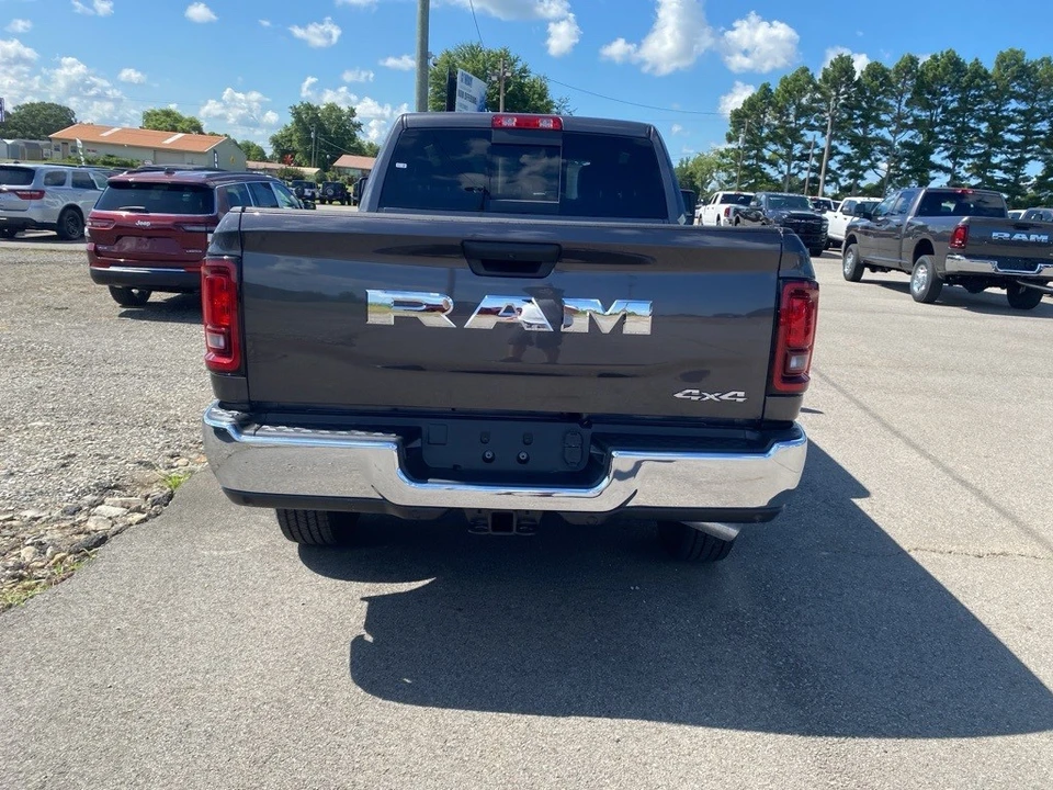 2025 Ram 2500 - Image 6 of 12
