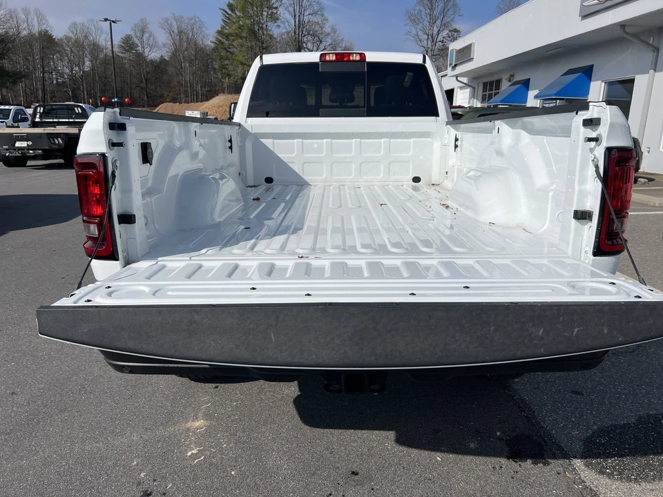2025 Ram 2500 - Image 10 of 12