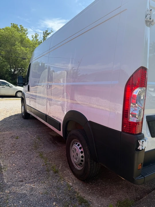 2025 Ram 2500 - Image 12 of 25