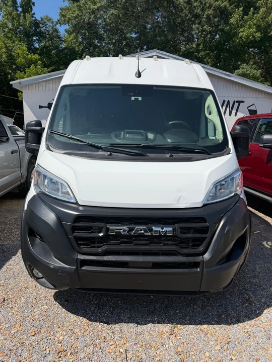 2025 Ram 2500 - Image 10 of 25