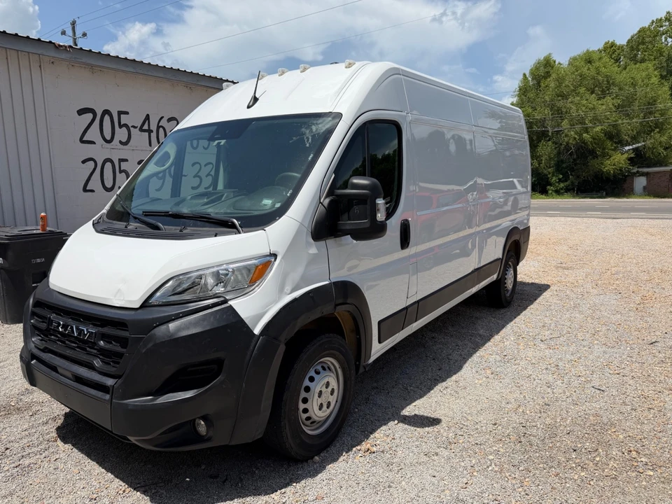 2025 Ram 2500 - Image 2 of 25