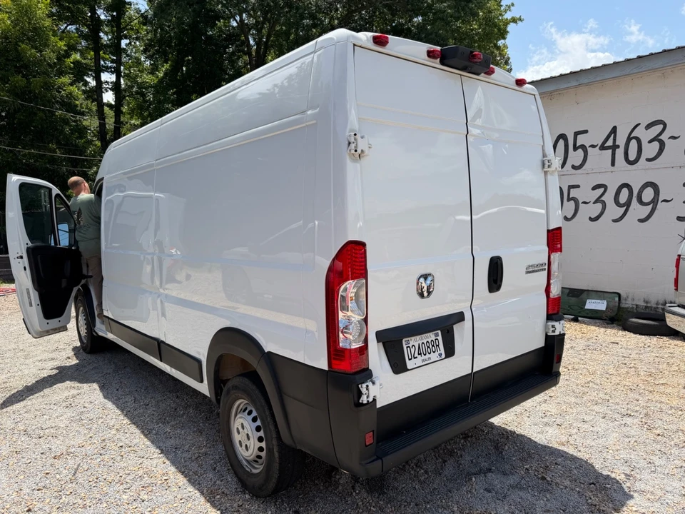 2025 Ram 2500 - Image 5 of 25