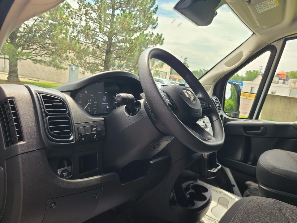 2025 Ram 2500 - Image 9 of 26