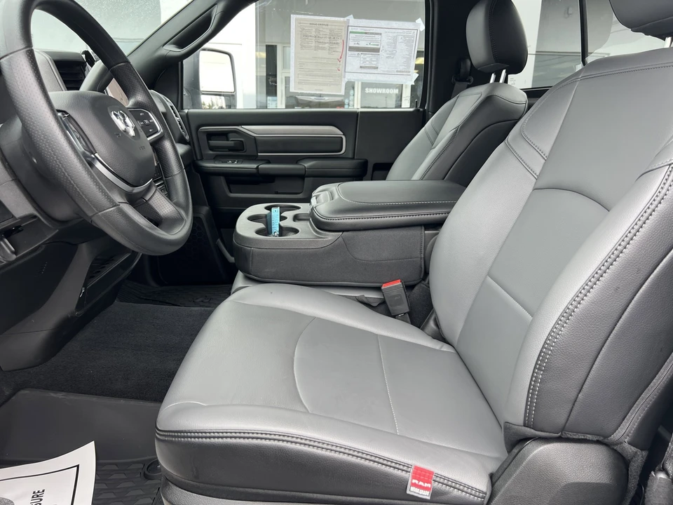 2025 Ram 2500 - Image 15 of 29