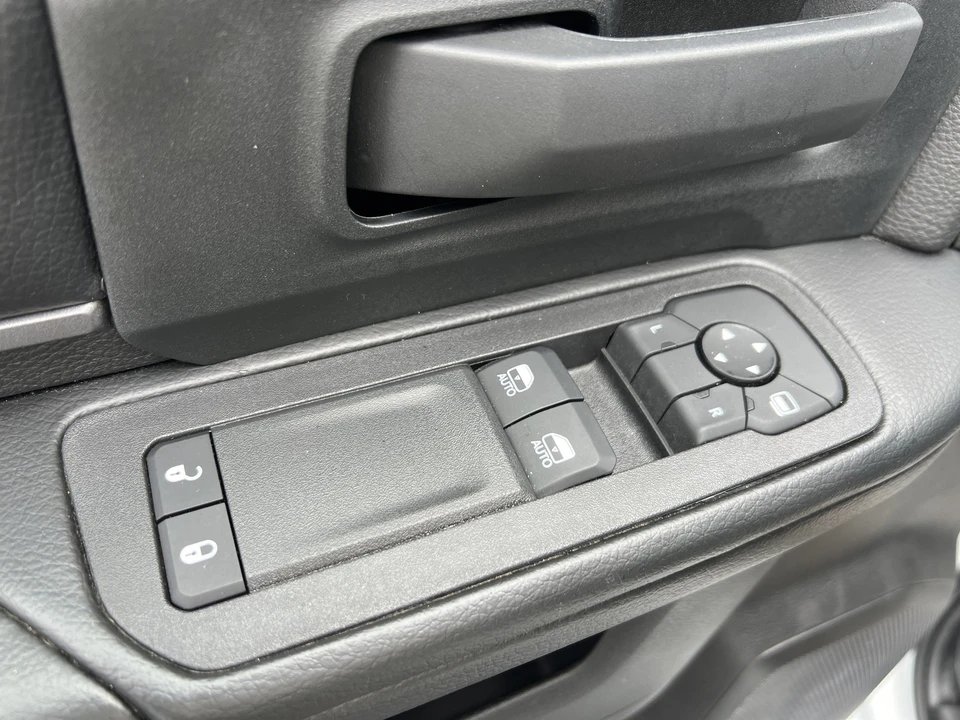 2025 Ram 2500 - Image 13 of 29