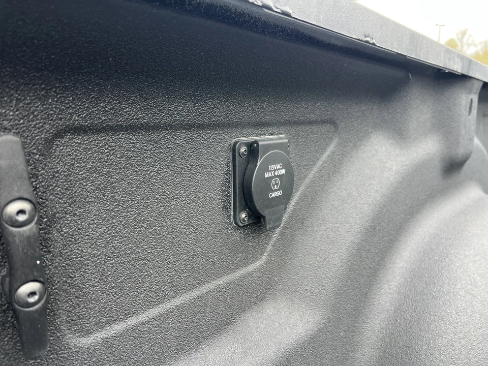 2025 Ram 2500 - Image 10 of 29