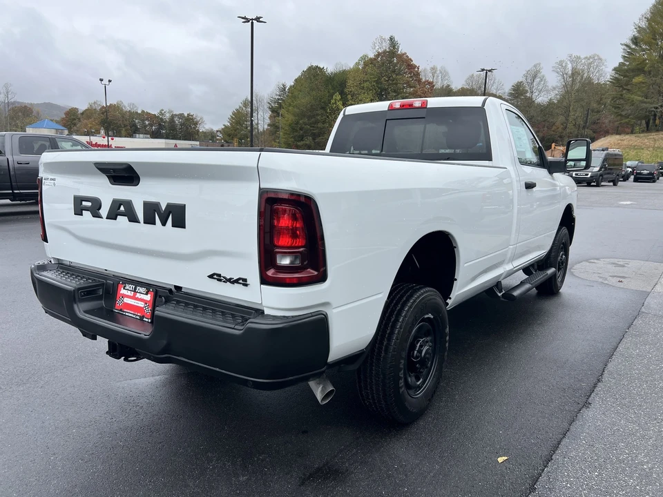 2025 Ram 2500 - Image 3 of 12