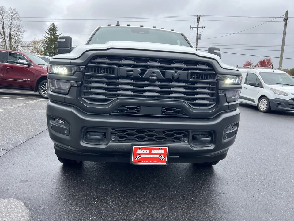 2025 Ram 2500 - Image 5 of 12