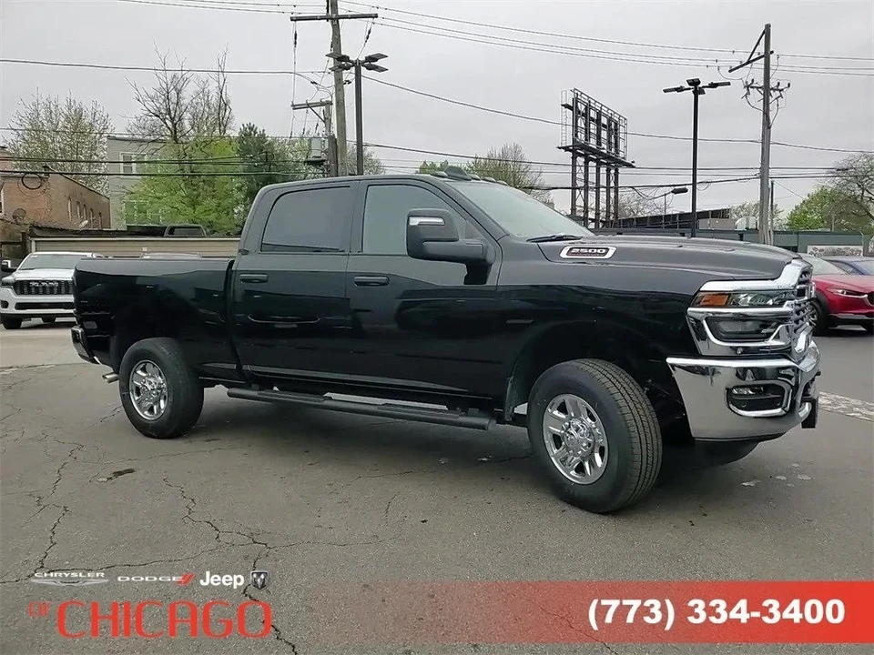 2025 Ram 2500 - Image 3 of 12