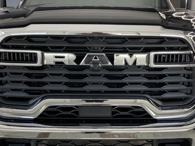 2025 Ram 2500 - Image 9 of 12