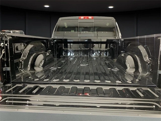 2025 Ram 2500 - Image 14 of 21