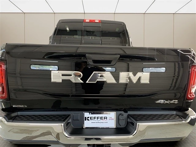 2025 Ram 2500 - Image 4 of 21