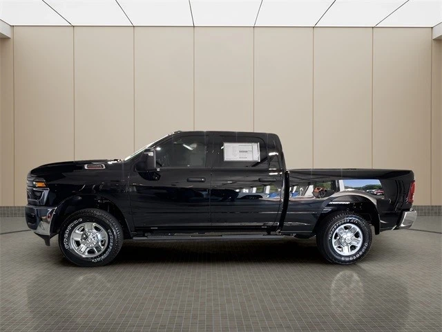 2025 Ram 2500 - Image 2 of 21