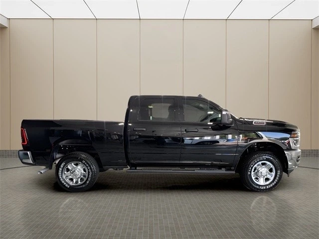 2025 Ram 2500 - Image 6 of 12