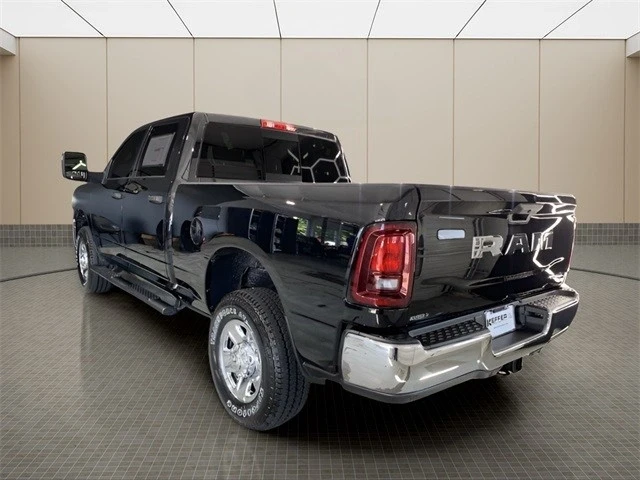 2025 Ram 2500 - Image 3 of 12