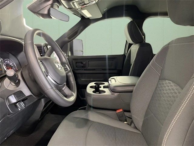 2025 Ram 2500 - Image 18 of 21