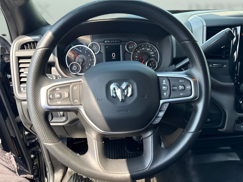 2025 Ram 2500 - Image 12 of 31