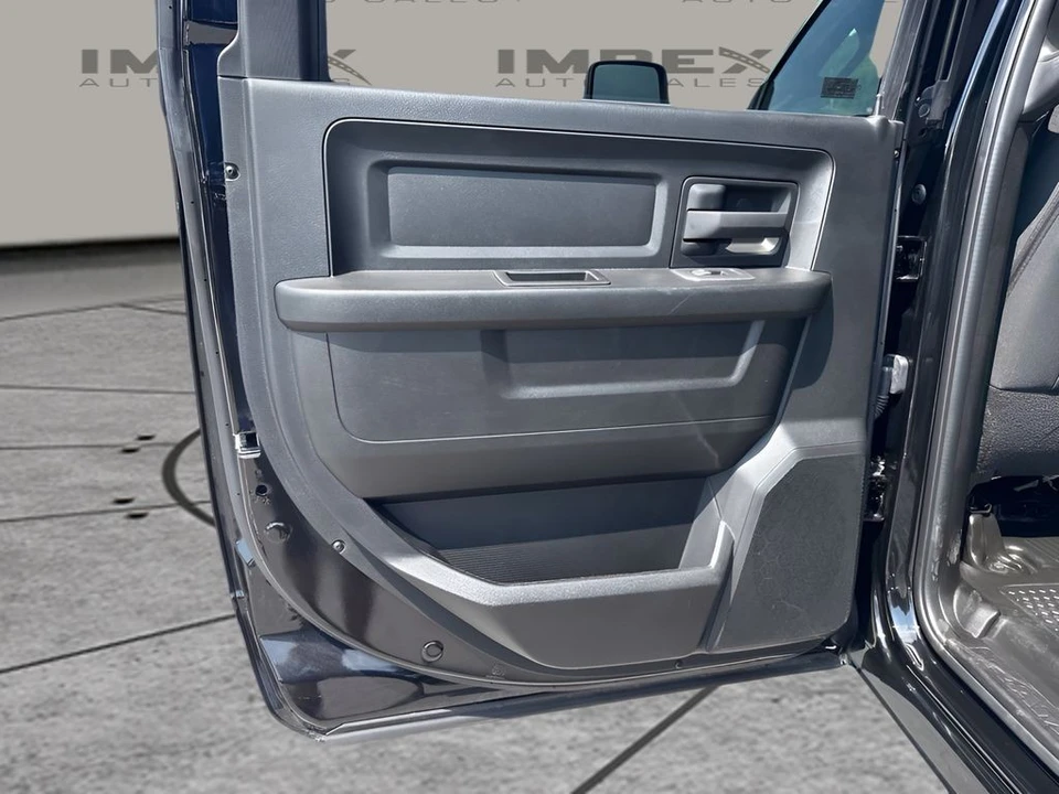 2025 Ram 2500 - Image 22 of 31