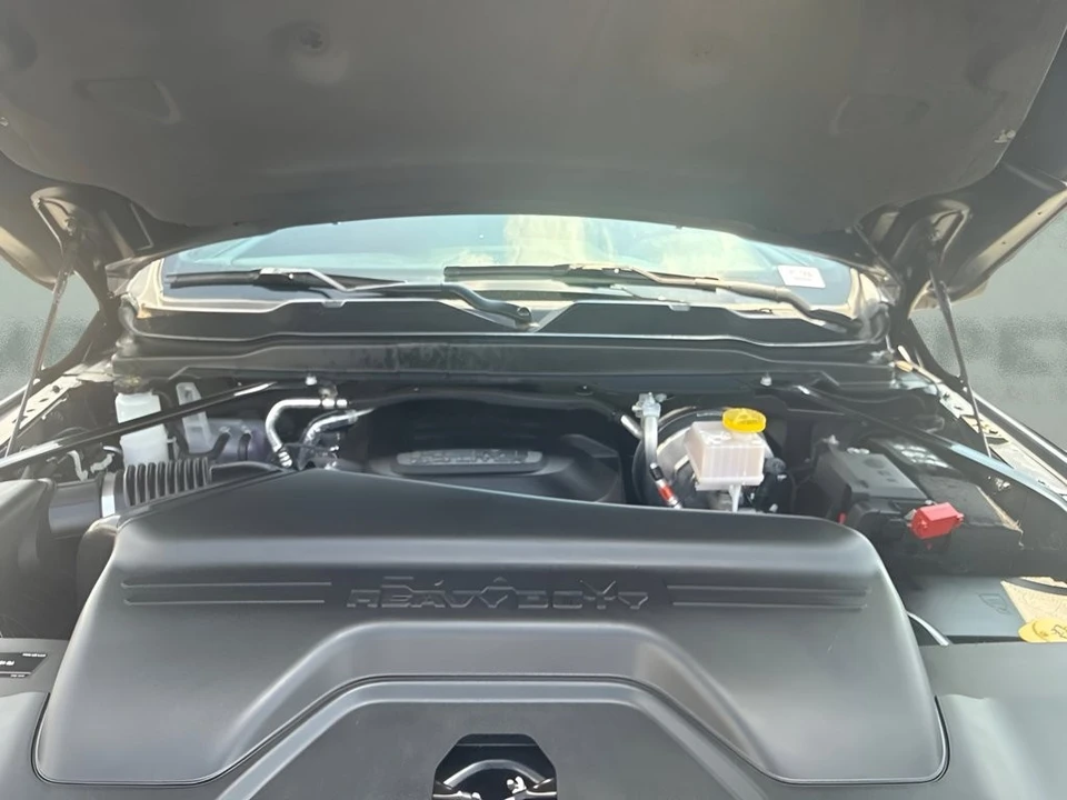 2025 Ram 2500 - Image 24 of 31