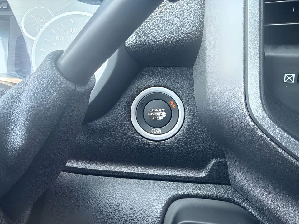 2025 Ram 2500 - Image 16 of 31