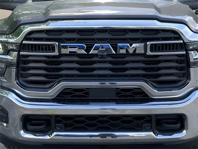 2025 Ram 2500 - Image 9 of 12
