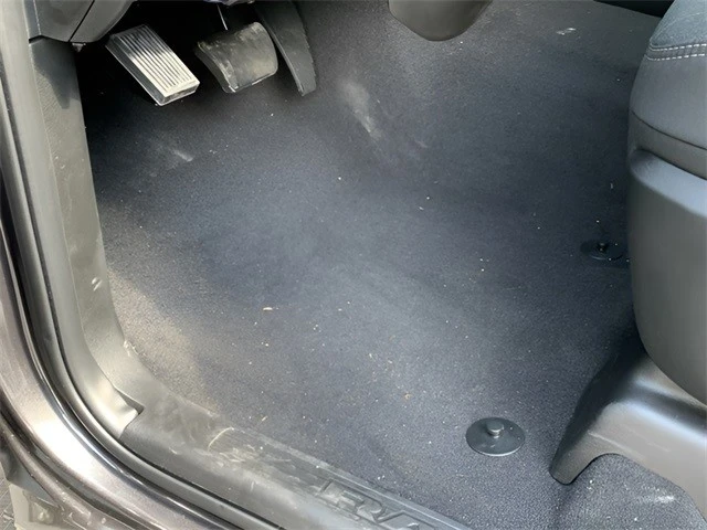 2025 Ram 2500 - Image 15 of 21