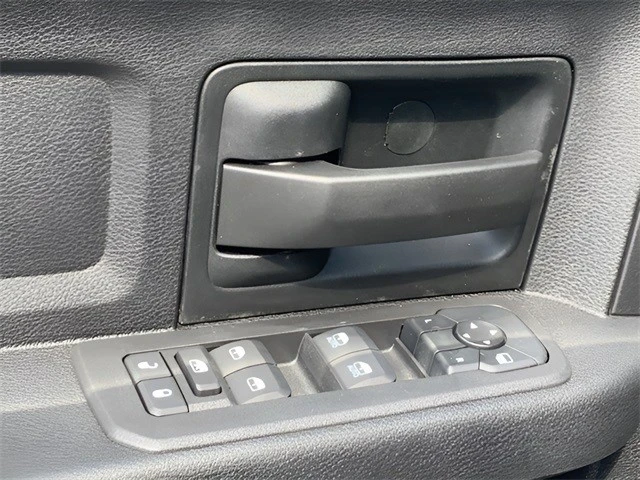 2025 Ram 2500 - Image 14 of 21