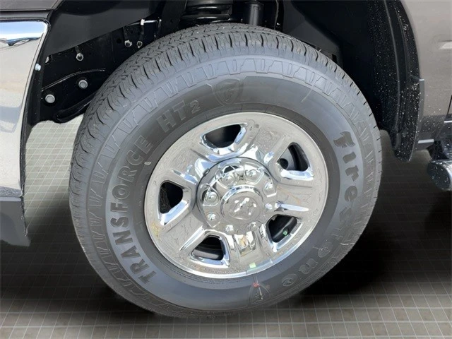 2025 Ram 2500 - Image 11 of 12