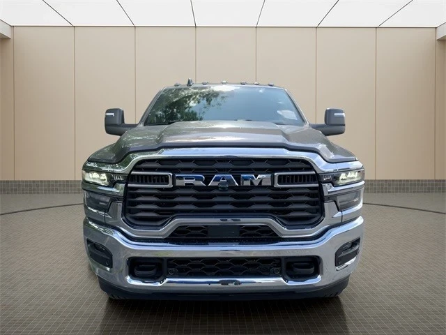2025 Ram 2500 - Image 8 of 12