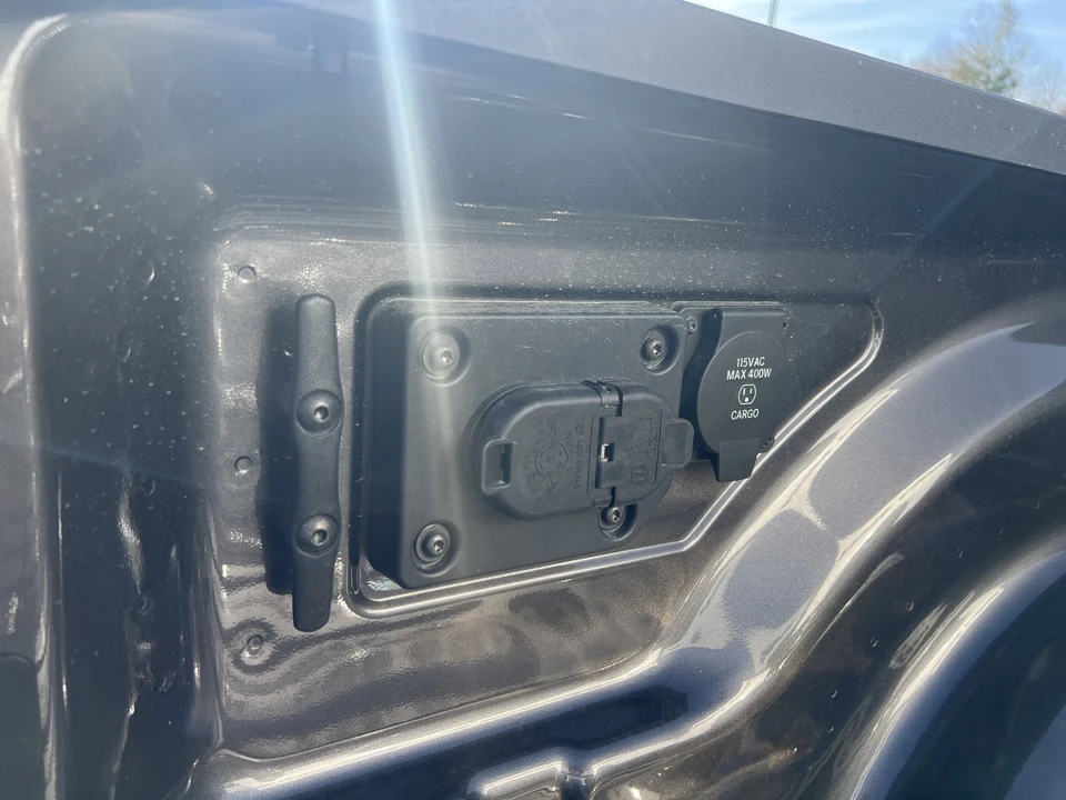 2025 Ram 2500 - Image 12 of 12