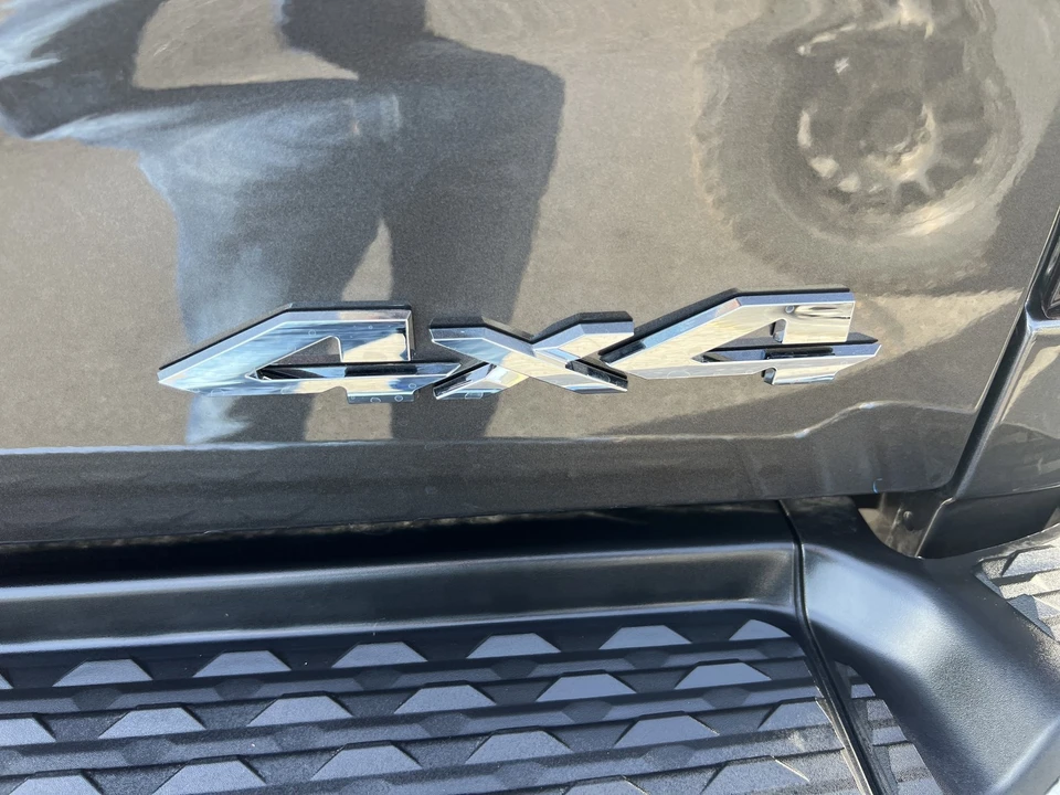 2025 Ram 2500 - Image 9 of 12